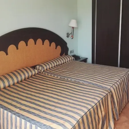 Playazimbali Hotel Vera